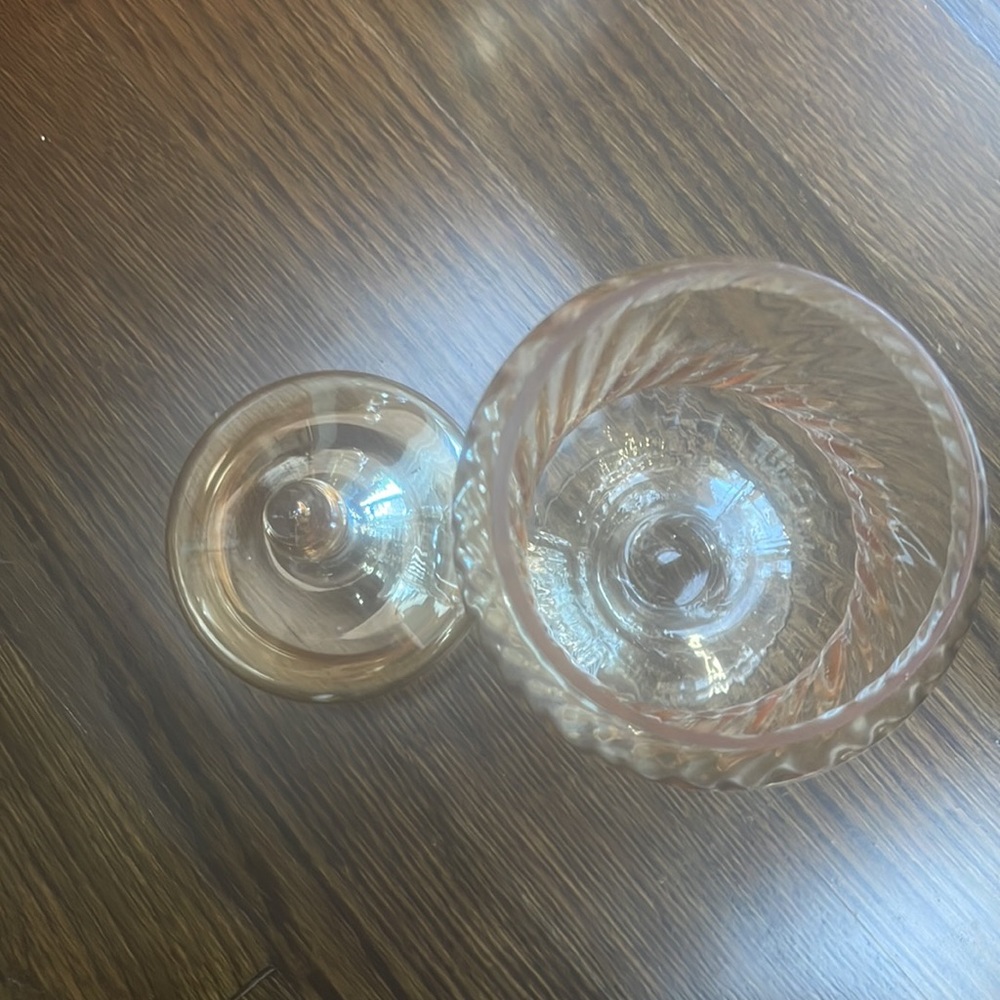 Vintage amber colored apothecary jars with lids Two different shapes lov… - Picture 4 of 12